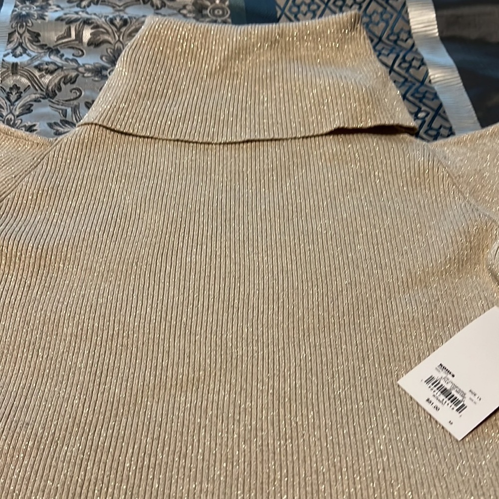 Shimmery Gold cold shoulder turtleneck sweater - Picture 2 of 5